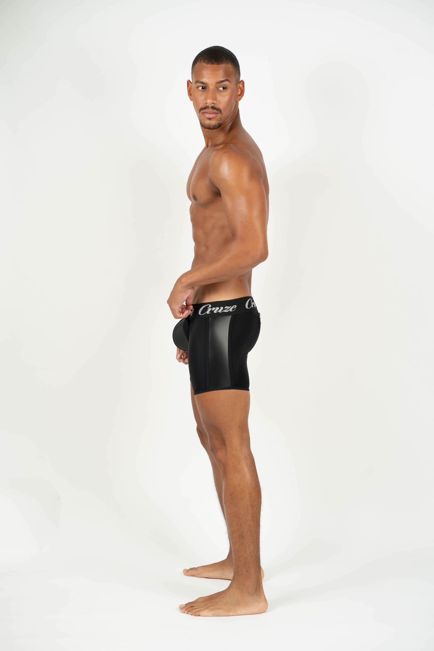 Cruze High Bar Zipper Trunk with Cock Ring
